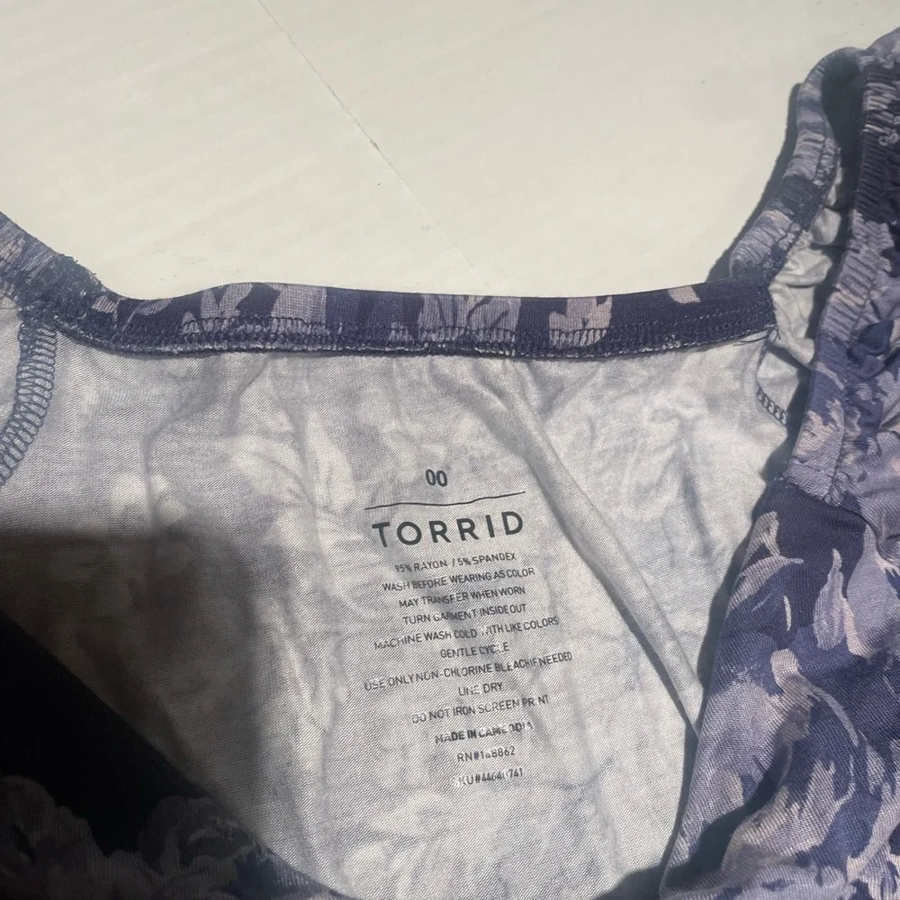 Torrid Flutter Sleeve Maxi Dress Size 00 (Size 10 in Women’s) - Picture 2 of 3